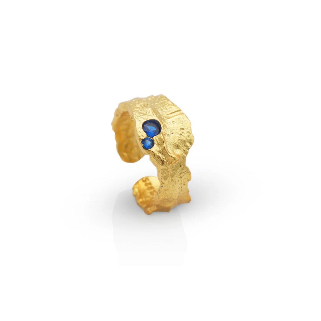 Stellar Sapphire Gold Crush Ring